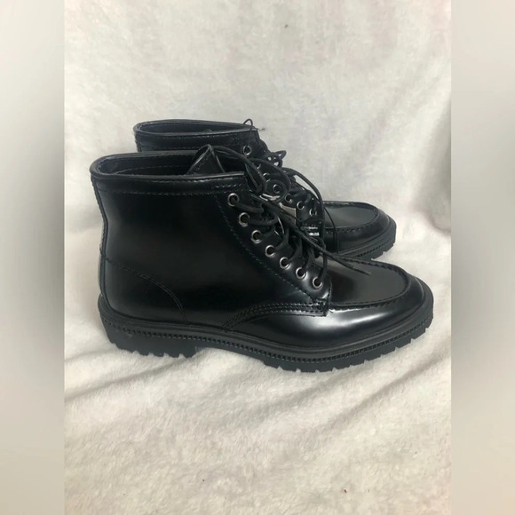 New! Express men’s Black patent Leather lace-up Combat Boots Size 9 main image 5